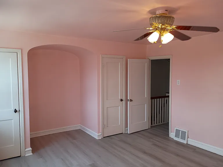 6204 Tabor Ave — Photo 8