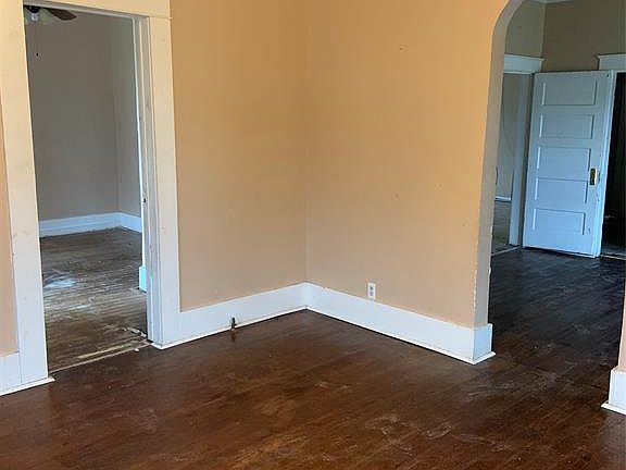 4th image of 706 Mount Olive St