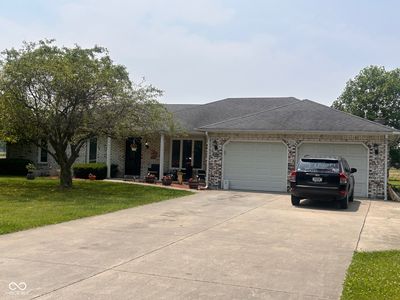 2213 Holden Dr, Anderson, IN, 46012