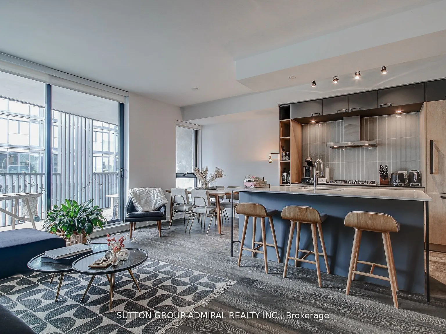2 bed, $3,999 — Photo 4