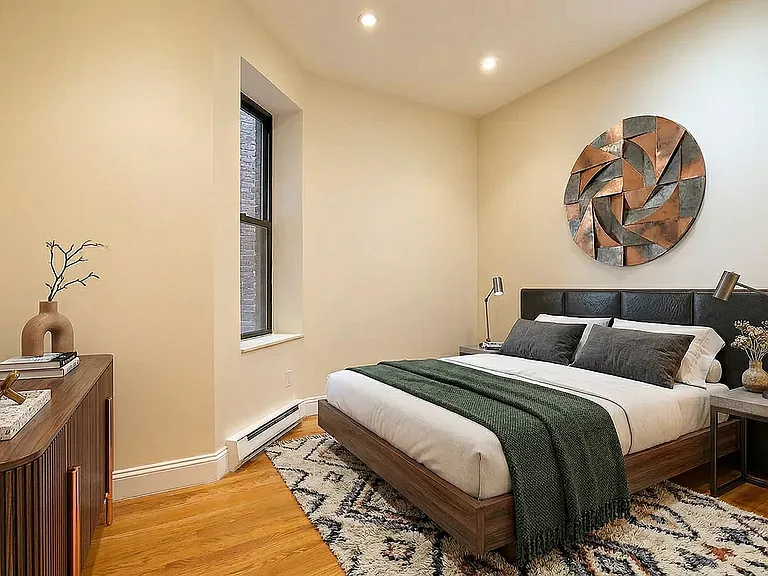 71 W 107th St #7S — Photo 4