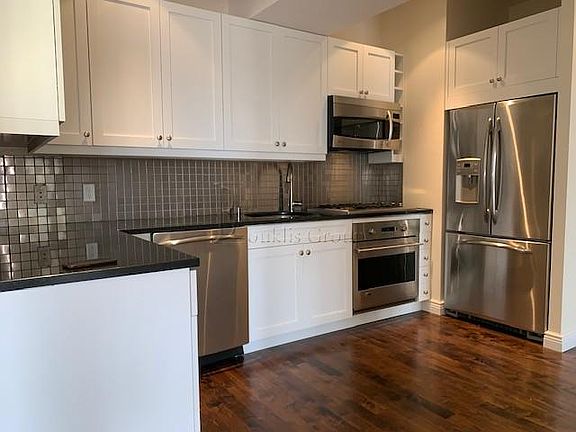 2nd image of 30-11 21st St #7B