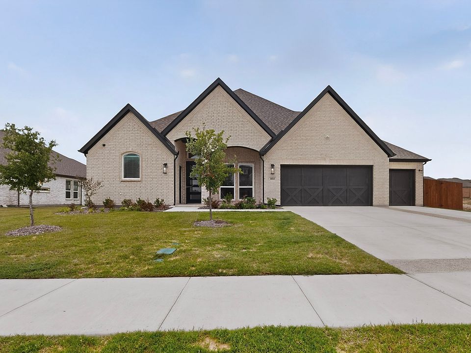 1st image of 1814 Briarwood