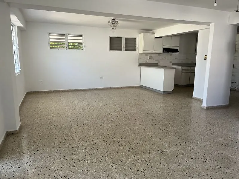 2 bed, 2.0 bath, 900 sqft, $1,000 — Photo 4