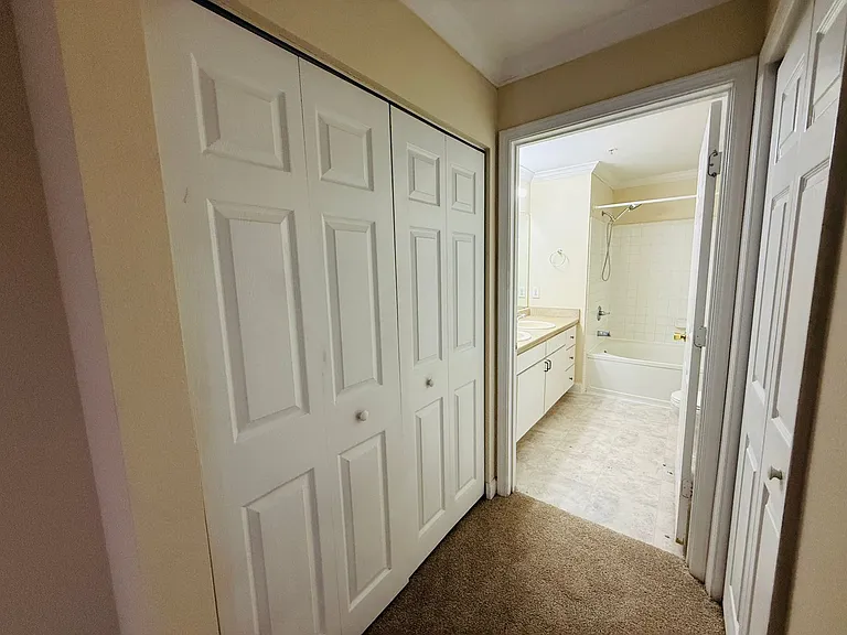 18557 Bridle Club Dr — Photo 19