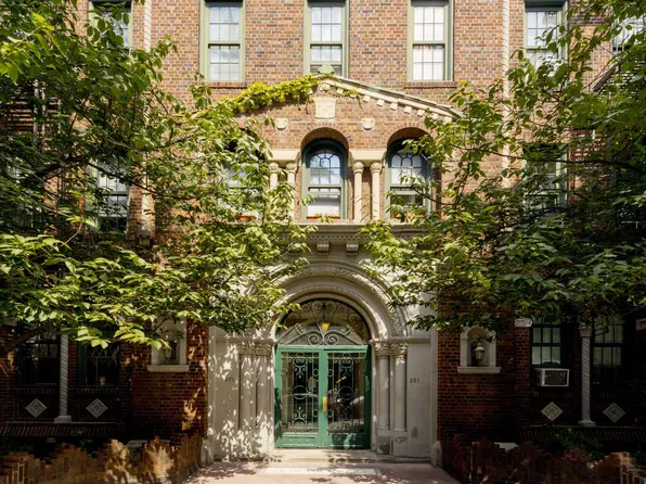 277 Washington Avenue