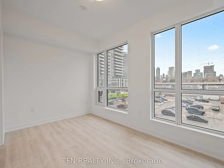 15 Richardson St #306 — Photo 14