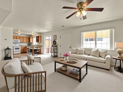 3804 4th Ave N APT 3, Great Falls, MT, 59405
