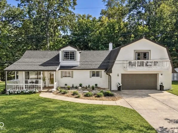 5739 Paradise Dr, Martinsville, IN 46151