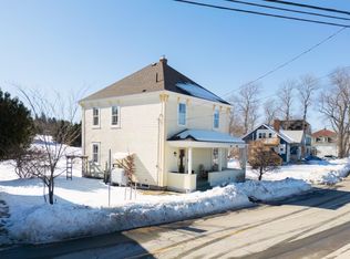 90 Tannery Rd, Lunenburg, NS B0J2C0