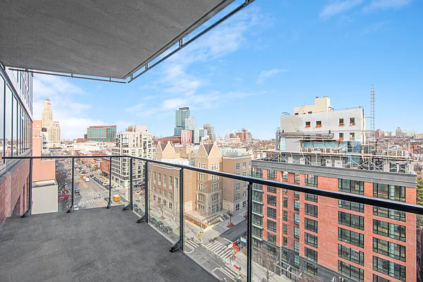 Rented by Mirador Real Estate | media 19