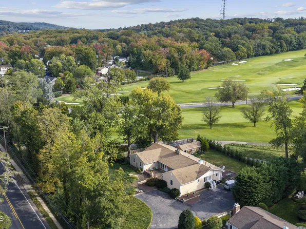 944 Leonardville Road, Leonardo, NJ 07737