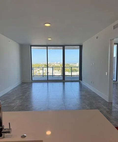 220 Lake Shore Dr #717 — Photo 4