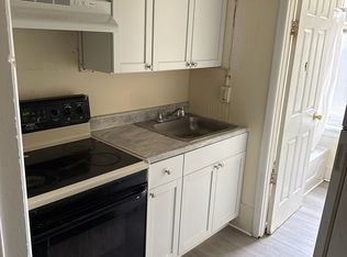 352 Penn St #1, Reading, PA 19602