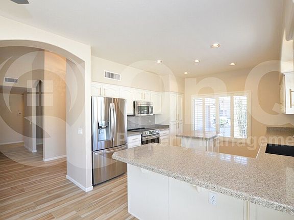 4th image of 4753 E Eden Dr