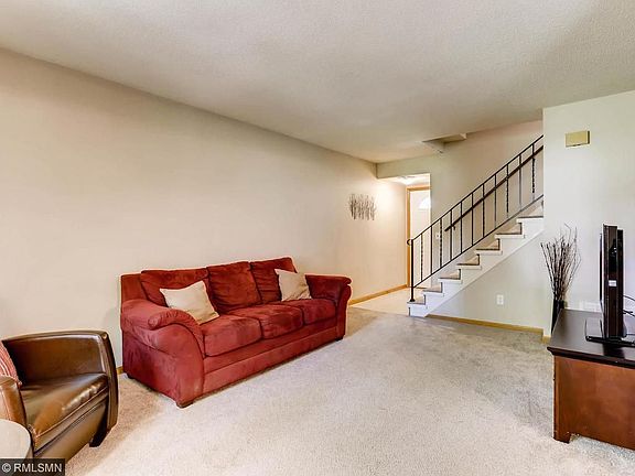 3rd image of 14008 Park Ave S