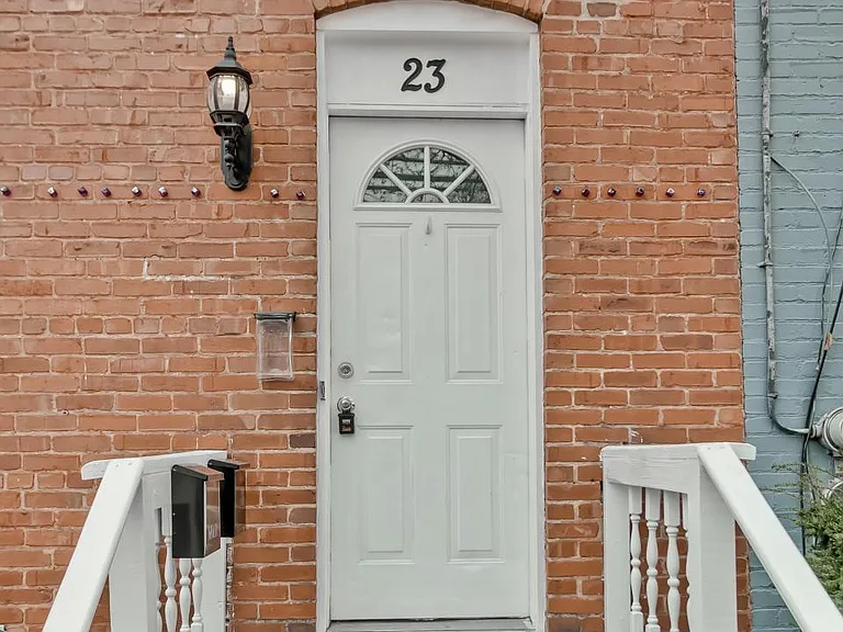 23 S Jefferson St — Photo 16