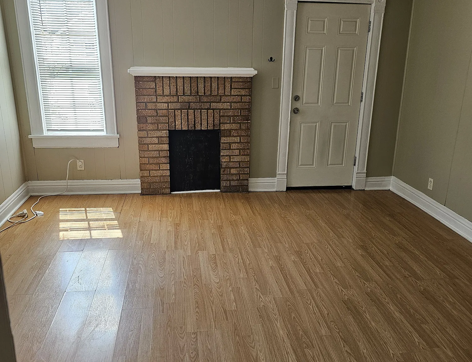 1 bed, 750 sqft, $550 — Photo 3