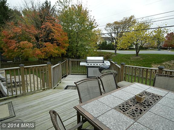 4th image of 43036 Tavernsprings Ct