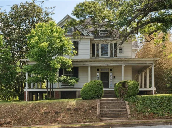 1102 Bedford Ave, Altavista, VA 24517