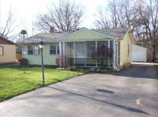 7409 Manor Rd, Crystal Lake, IL 60014