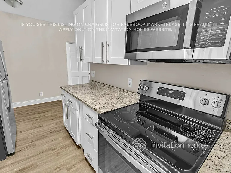 330 Washington Ave — Photo 10
