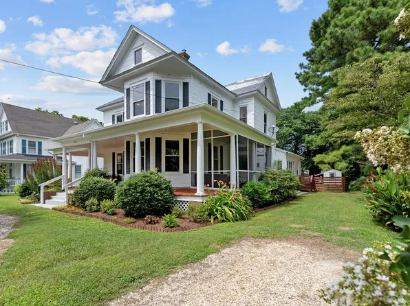 5369 Willow Oak Rd, Cape Charles, VA 23310