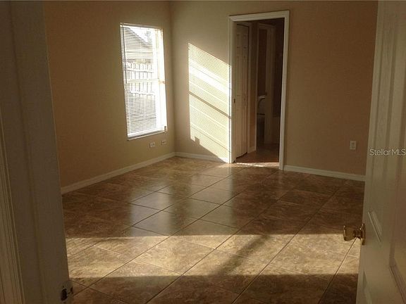 5th image of 14649 Lady Victoria Blvd