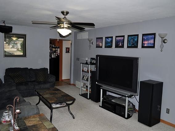 2nd image of 10603 W Manor Park Dr