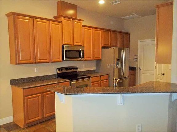 5th image of 7827 Stoney Hill Dr