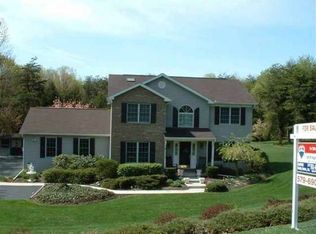 62 Lone Oak Dr, Marysville, PA 17053