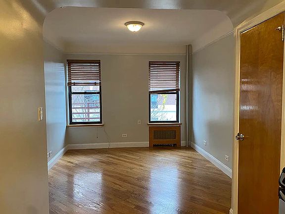 3rd image of 2272 1st Ave APT 4
