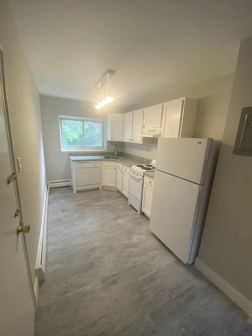 75 Chiswick Rd #7G Boston MA 02135 — Photo 4