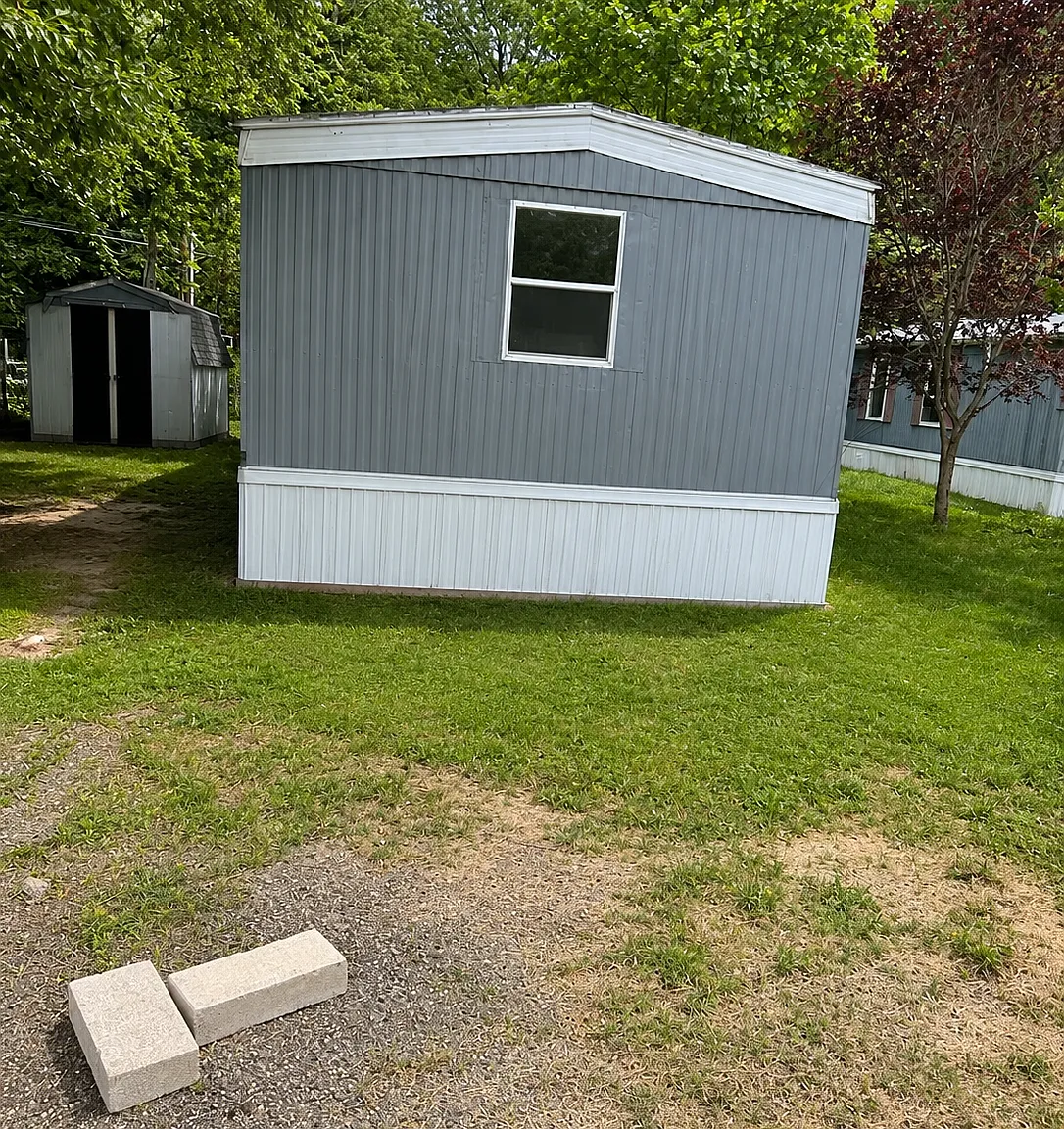 2 bed, 950 sqft, $575 — Photo 3
