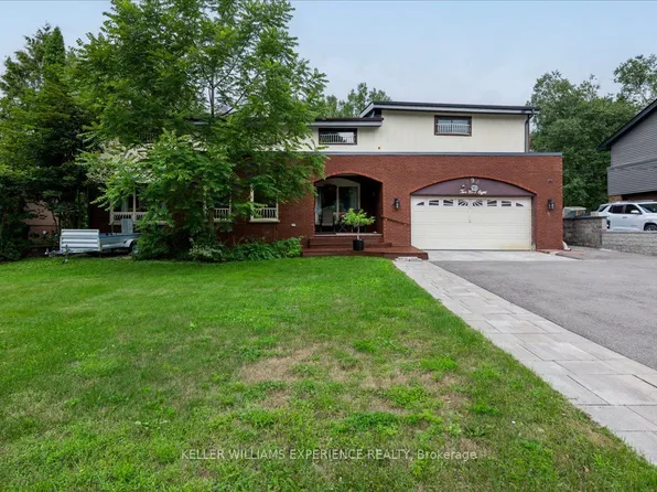 298 7th St, Midland, ON L4R 3Z9