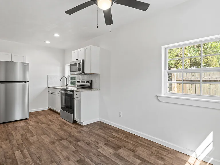 900 Taylor St #A — Photo 20