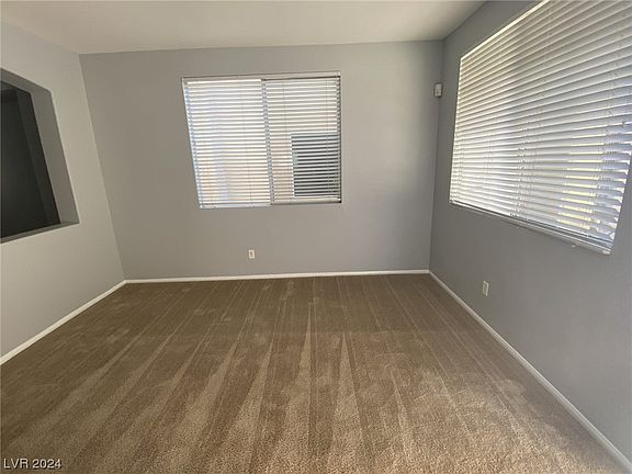 3rd image of 9972 Shadow Grove Ave