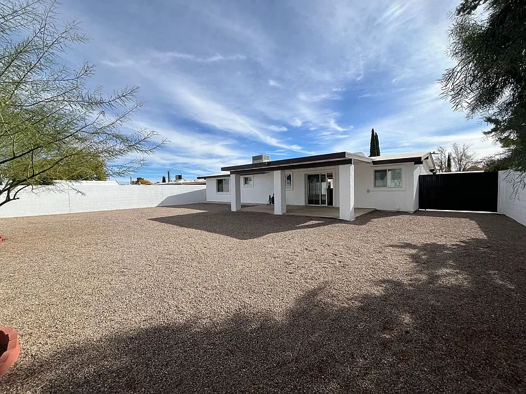 3633 N Mallard Cir — Photo 16