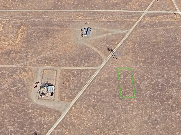 98 Del Sur, Lancaster, CA 93536