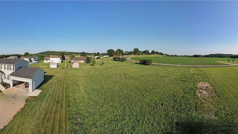 2nd image of Welker Dr