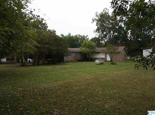 347 Hills Chapel Rd, Hazel Green, AL 35750