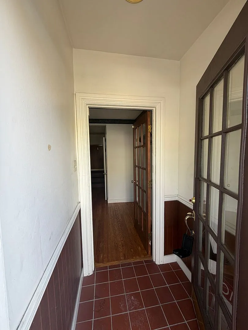 247 S 8th St — Photo 2