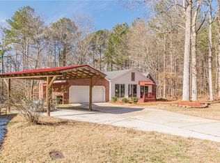 1077 Coach Bobby Dodd Rd, Dallas, GA 30132