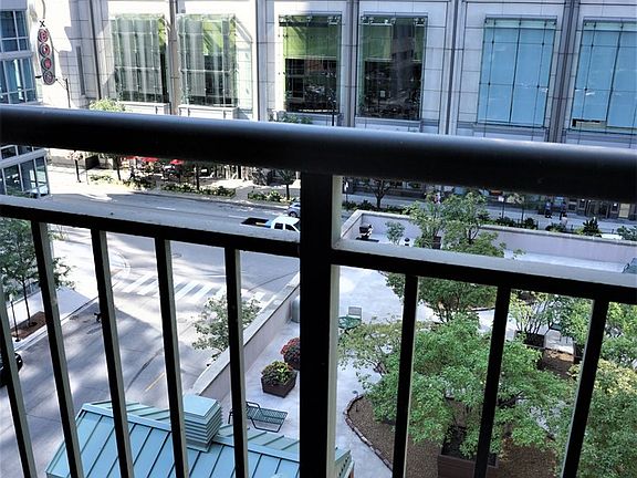 3rd image of 480 N McClurg Ct APT 718