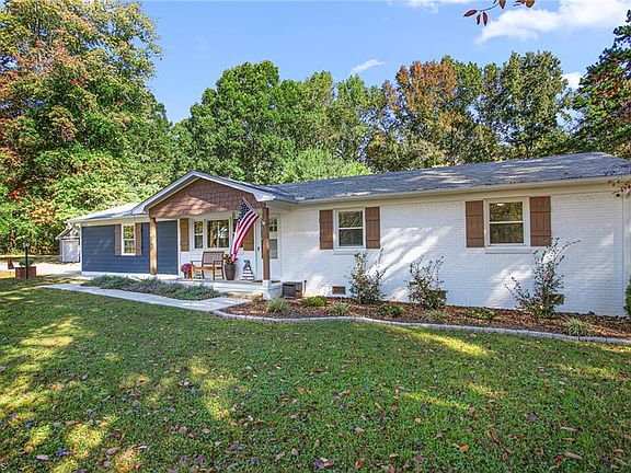 2nd image of 7358 Davis Country Rd