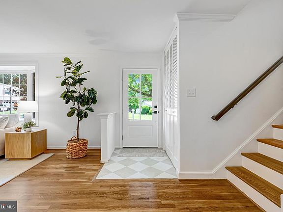 5th image of 5306 Stonington Dr