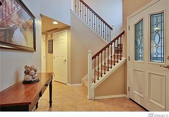 4th image of 12916 56th Ave NE