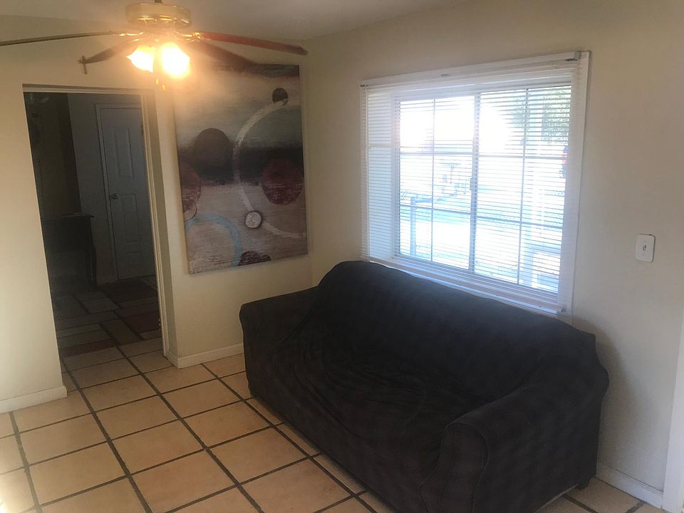 2nd image of 11930 Lee Ave