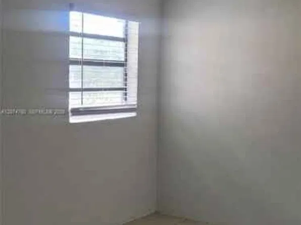 1514 NW 11th Pl, Fort Lauderdale, FL 33311