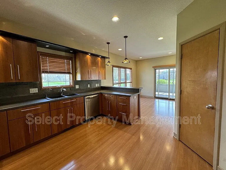 12134 Fairway Winds Ct — Photo 10